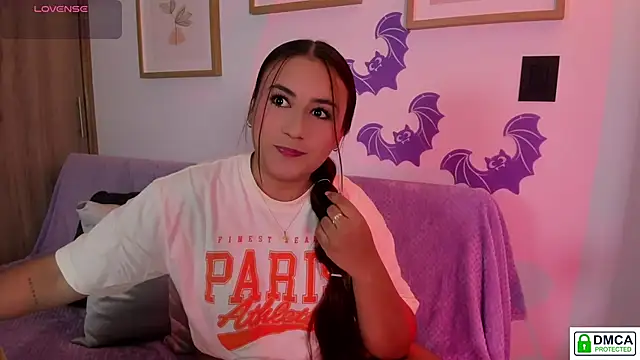 Snapshot of Marie_Colin__ chatting on 10.07.25 Marie Colin   online show from 10.07.25