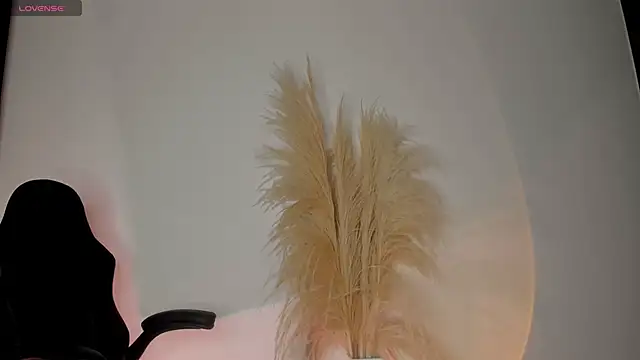 chrizmacgregor online show from 10.10.25