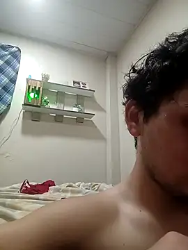 Noamilk online show from 02.10.26