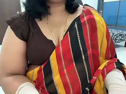 divya-jannu online show from 12.04.25