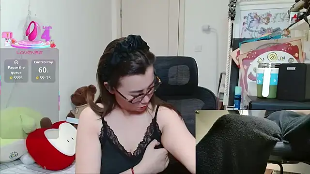 sallycui online show from 02.13.26