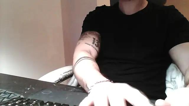 Snapshot of yourfantasy777 chatting on 02.28.26 yourfantasy777 online show from 02.28.26