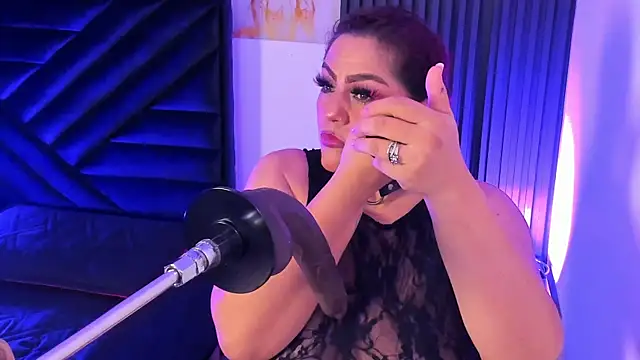 Aliyahsstone online show from 10.23.25