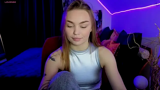 KitsyMoore online show from 10.24.25