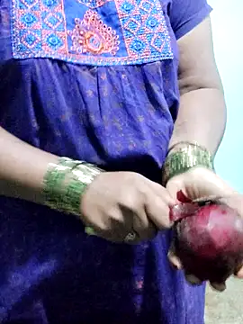 Snapshot of kaminikaa chatting on 09.23.25 kaminikaa online show from 09.23.25