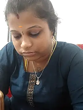 sweetqueen143 online show from 04.13.26