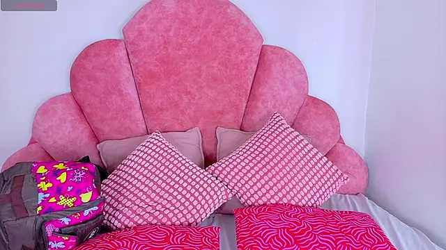 MyApril   online show from 01.09.26