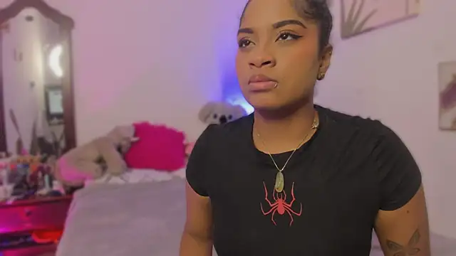 camilafoox7 online show from 10.13.25