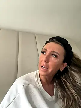 Scotishminx25 online show from 10.03.25