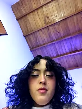 Grecia  x online show from 10.24.25
