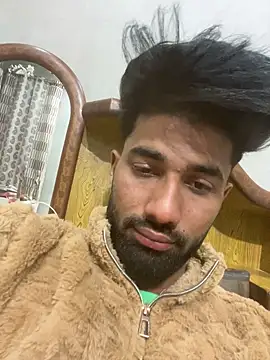 Snapshot of lustyrai chatting on 11.28.25 lustyrai online show from 11.28.25