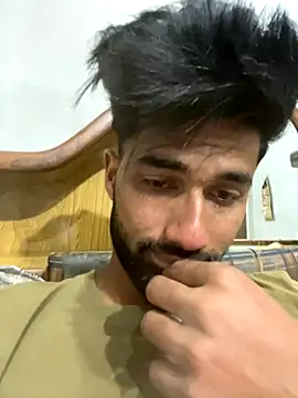 Snapshot of lustyrai chatting on 11.29.25 lustyrai online show from 11.29.25