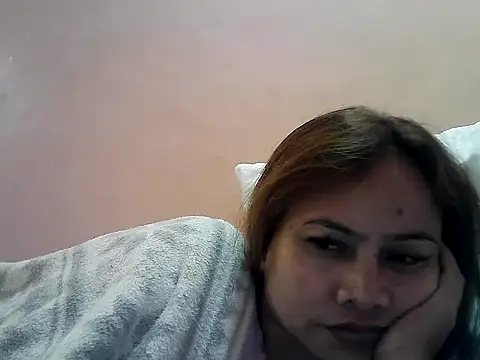 Snapshot of Amarrahlyn chatting on 06.02.26 Amarrahlyn online show from 06.02.26