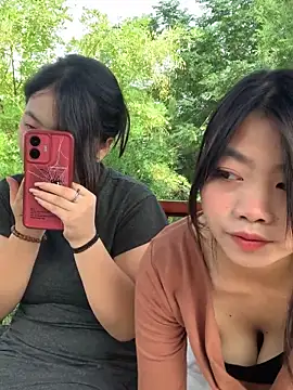 Snapshot of taotao_19 chatting on 09.28.25 taotao 19 online show from 09.28.25