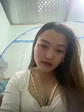 Snapshot of Puka-a chatting on 11.01.25 Puka-a online show from 11.01.25