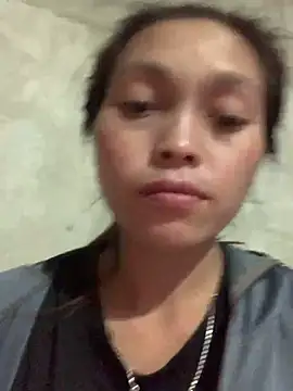 Halyy xx online show from 11.04.25