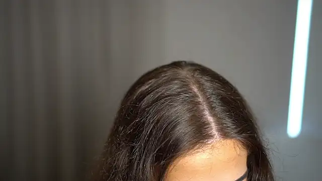 Snapshot of Peachxlush chatting on 11.09.25 Peachxlush online show from 11.09.25