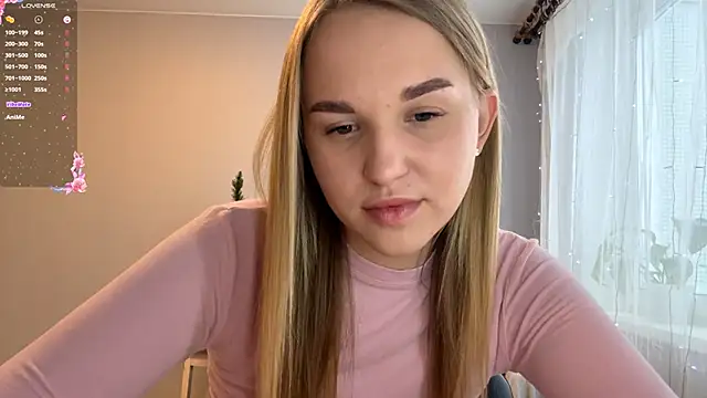 TanekaBoitel online show from 01.10.26