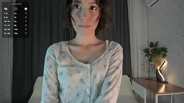 Snapshot of DelilahConsalvo chatting on 09.21.25 DelilahConsalvo online show from 09.21.25