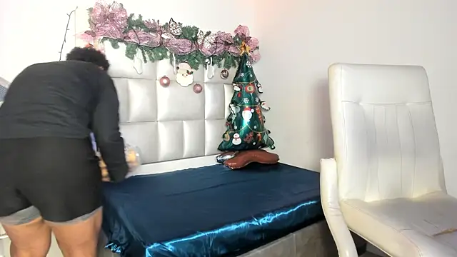 peyton  wat online show from 12.17.25