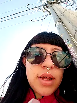 CAROLINA 17- online show from 10.23.25