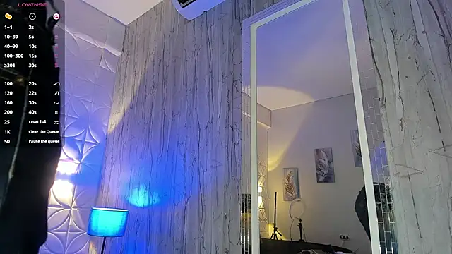 EmillyLim online show from 12.19.25