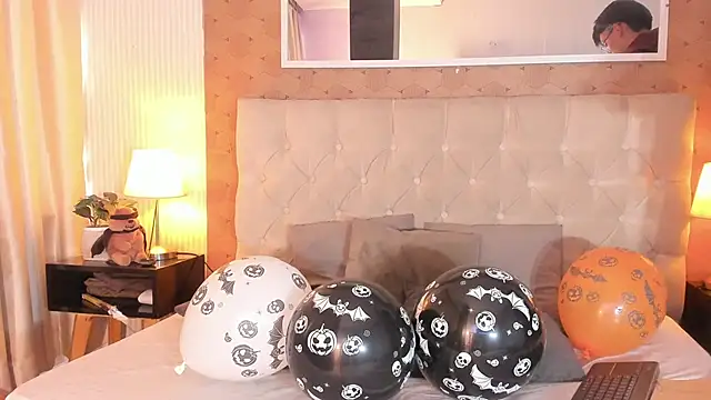 liam twiink online show from 10.31.25