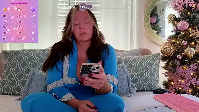 STIFFLERSMOMM online show from 11.23.25