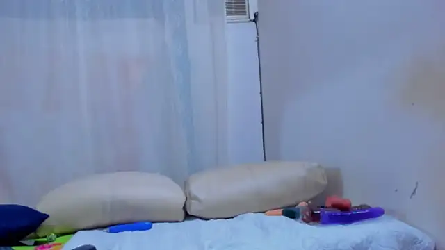 Snapshot of Maturealiciaray chatting on 11.18.25 Maturealiciaray online show from 11.18.25