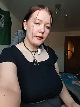 Snapshot of yanderephobia chatting on 12.01.25 yanderephobia online show from 12.01.25