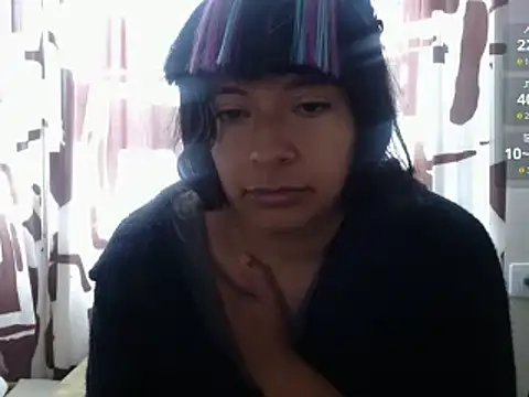 Snapshot of Acelinrose chatting on 04.27.26 Acelinrose online show from 04.27.26