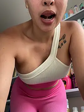 FOX LATINA online show from 04.15.26