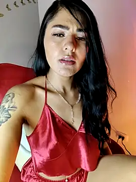 Snapshot of ValeNiitaLuv chatting on 05.01.26 ValeNiitaLuv online show from 05.01.26