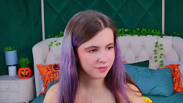 Akira Halls online show from 10.27.25