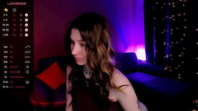 Snapshot of LinaBlossom_ chatting on 04.29.26 LinaBlossom online show from 04.29.26