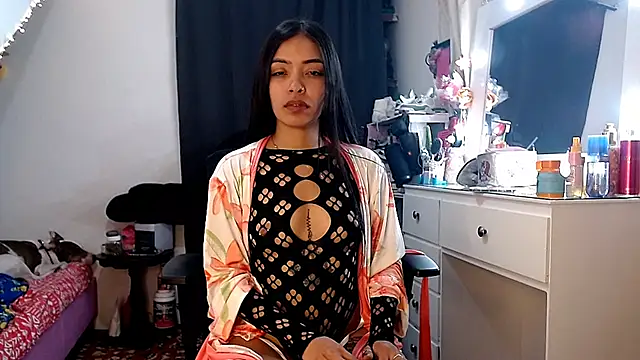 pocahot222 online show from 10.13.25