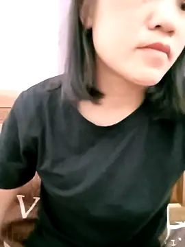 Norah-h online show from 04.10.26