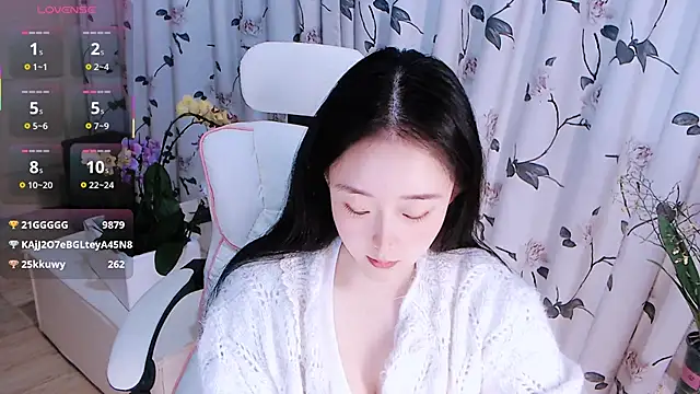 Niannian- online show from 12.05.25