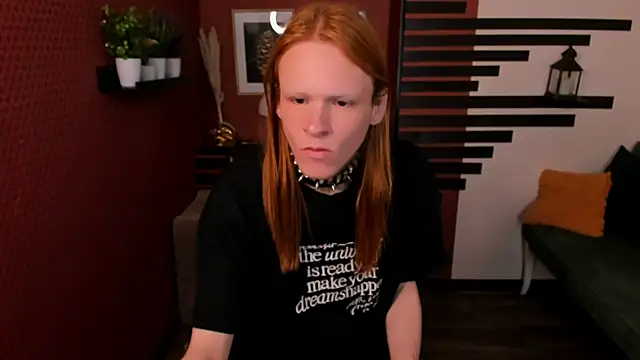 ChloeValentinee online show from 10.19.25