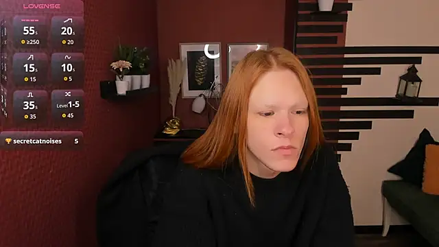 ChloeValentinee online show from 11.04.25