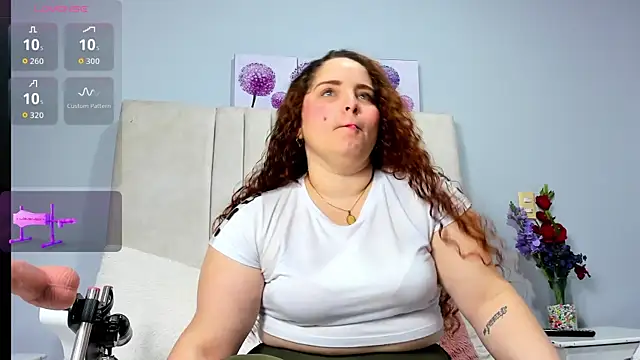 AmandaaWats online show from 12.02.25