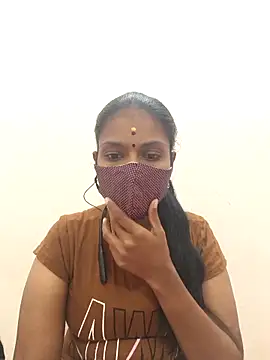 Snapshot of Tamil_Yalini12 chatting on 10.03.25 Tamil Yalini12 online show from 10.03.25