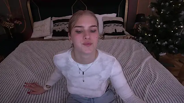 AlinaLiii online show from 01.07.26