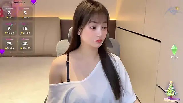 Snapshot of Koo-liy chatting on 07.20.26 Koo-liy online show from 07.20.26