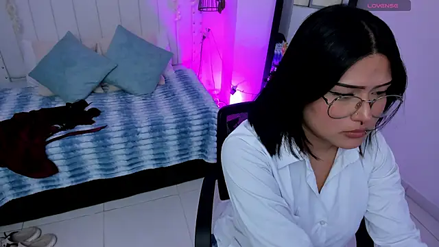 mayukim online show from 12.16.25