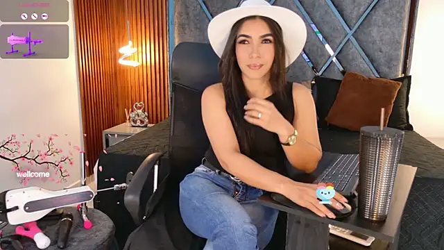 Dafne  Ruiz online show from 01.16.26