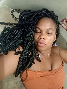 PrettahSantos online show from 12.20.25