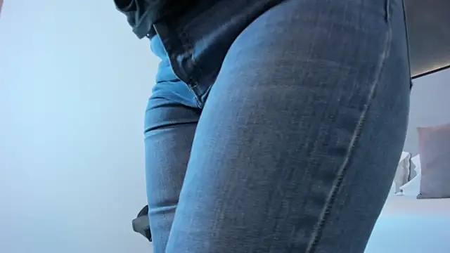 zoee zi online show from 10.24.25