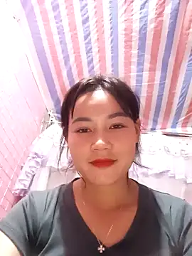 dorothyxx online show from 10.24.25