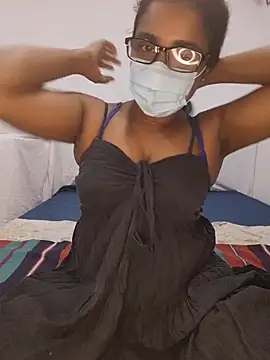 Snapshot of sexybolegirl chatting on 06.16.26 sexybolegirl online show from 06.16.26